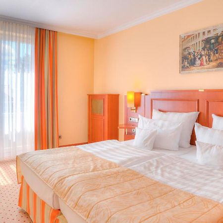 Hotel Zur Post - Ein Rovell Hotel Heringsdorf  Ngoại thất bức ảnh