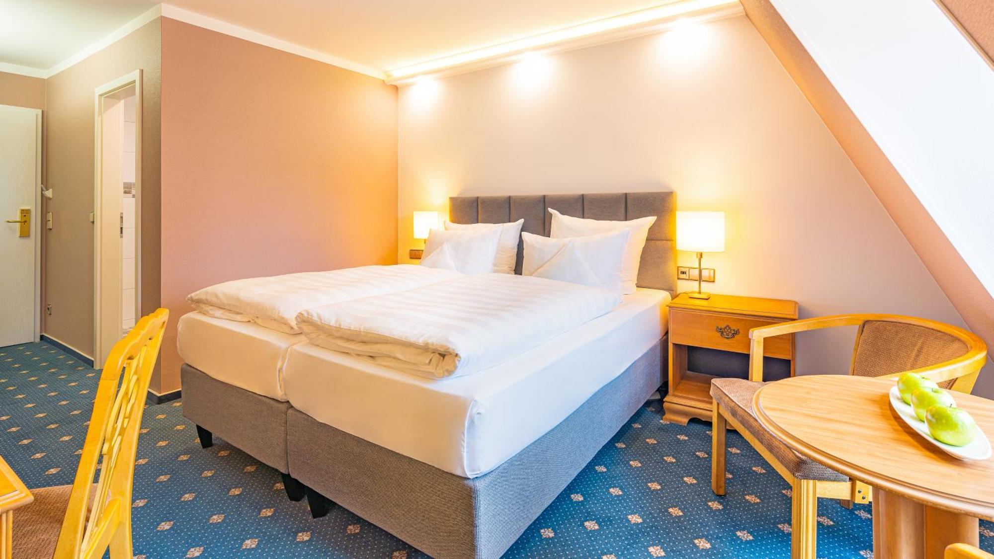 Hotel Zur Post - Ein Rovell Hotel Heringsdorf  Ngoại thất bức ảnh