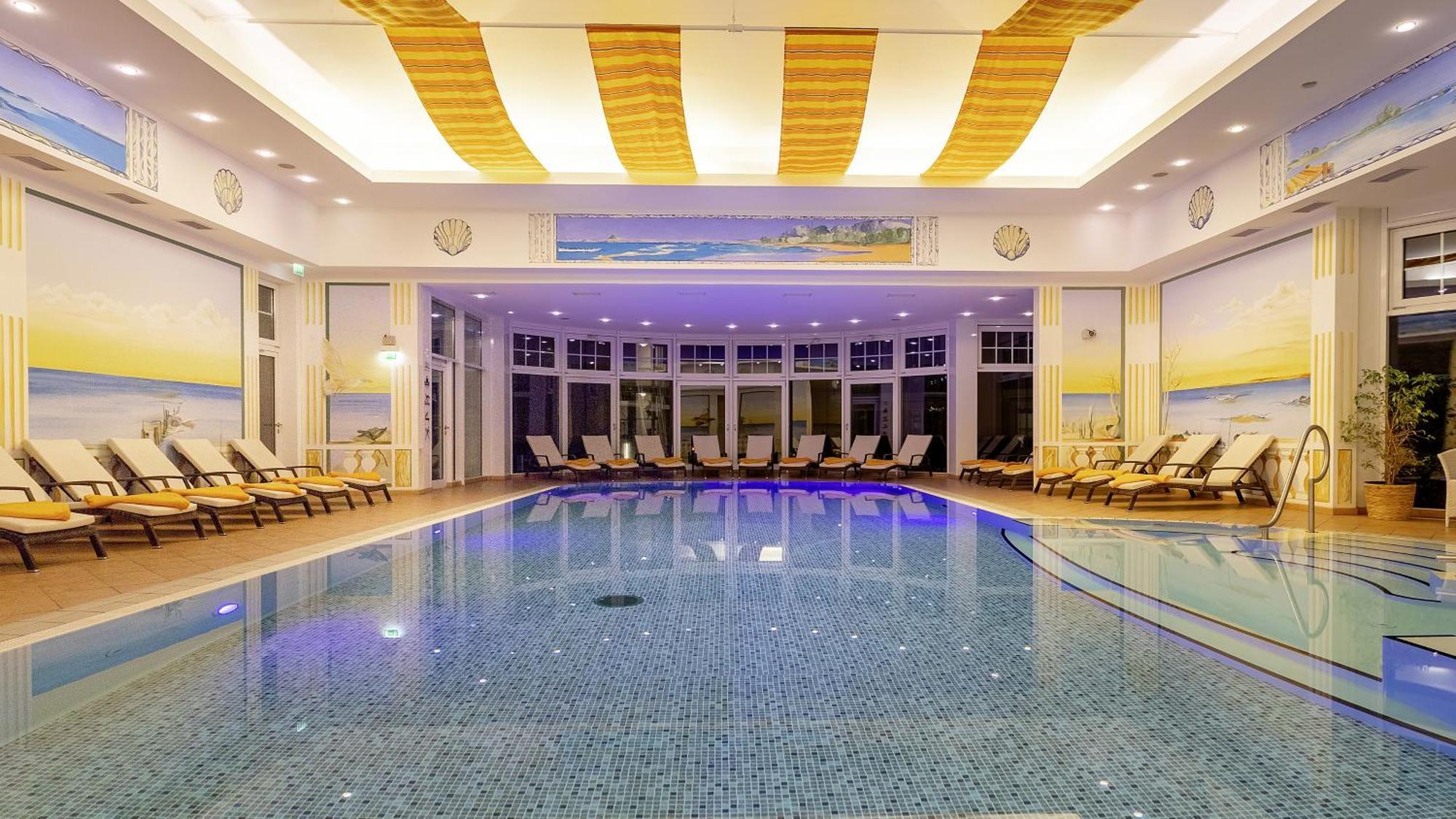 Hotel Zur Post - Ein Rovell Hotel Heringsdorf  Ngoại thất bức ảnh