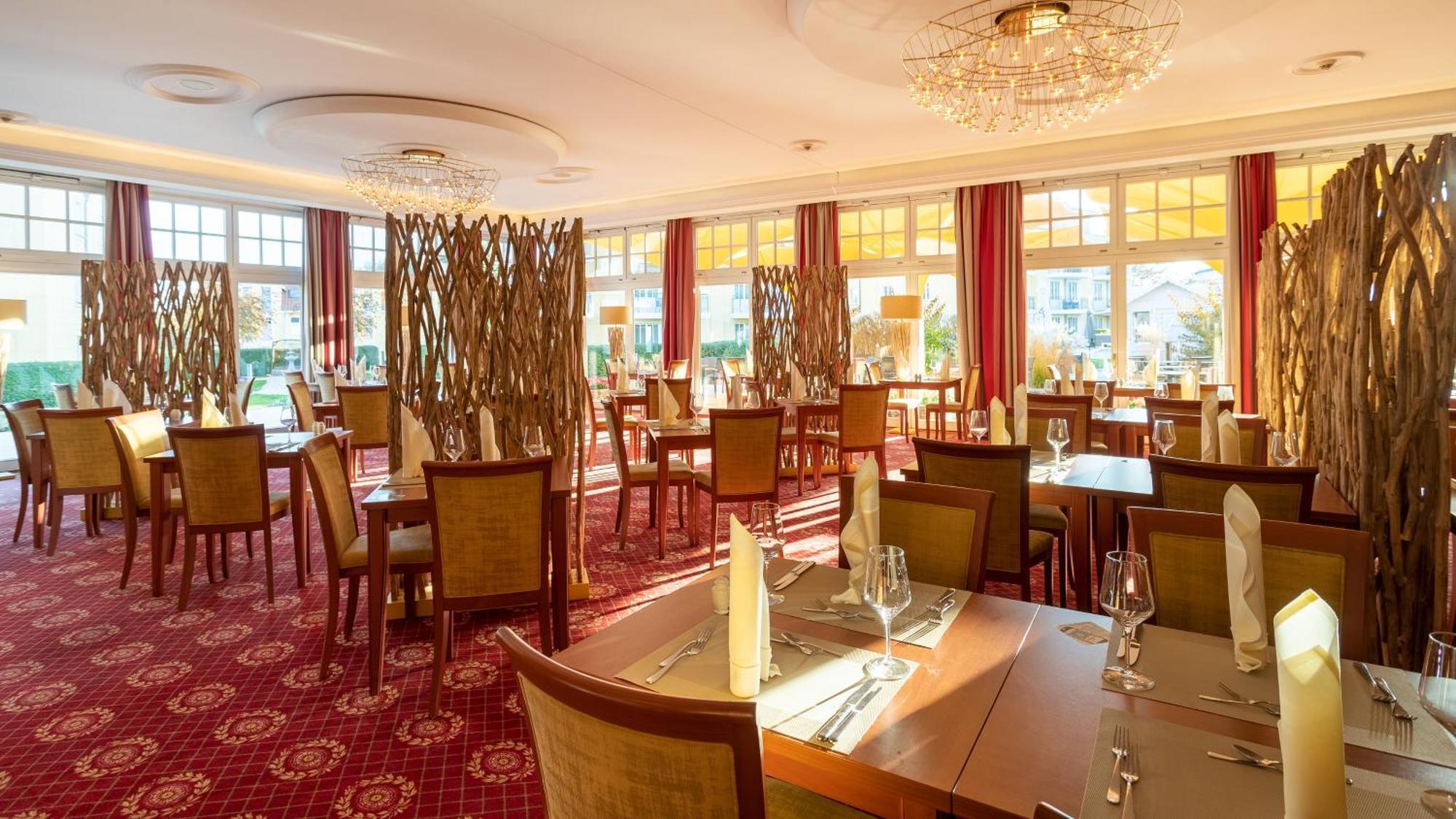 Hotel Zur Post - Ein Rovell Hotel Heringsdorf  Ngoại thất bức ảnh